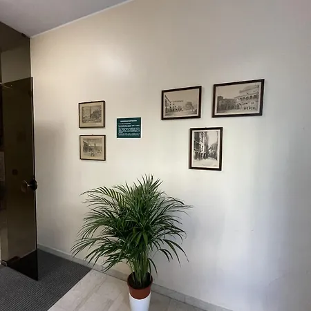A Un Passo Dall'ospedale Apartamento *